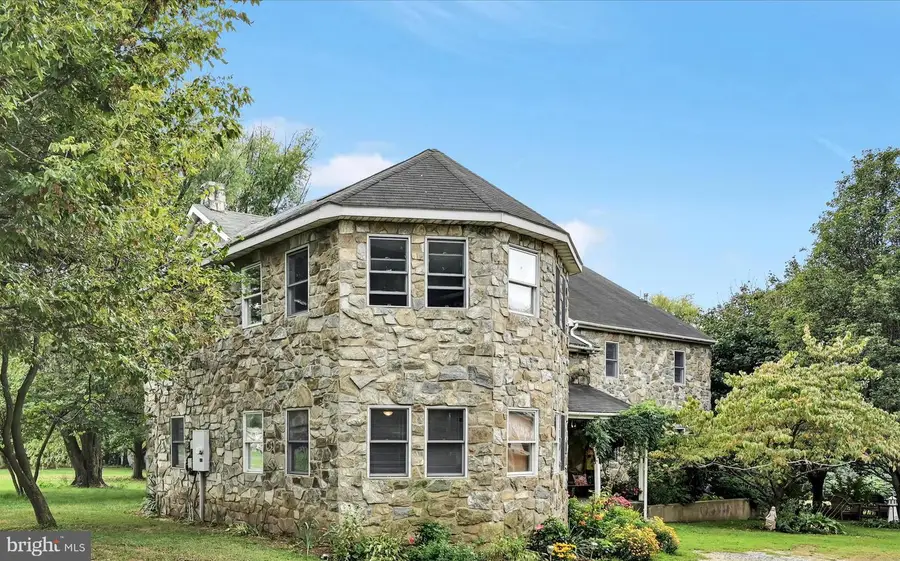 742 Power Rd, Manheim, PA 17545 - #3