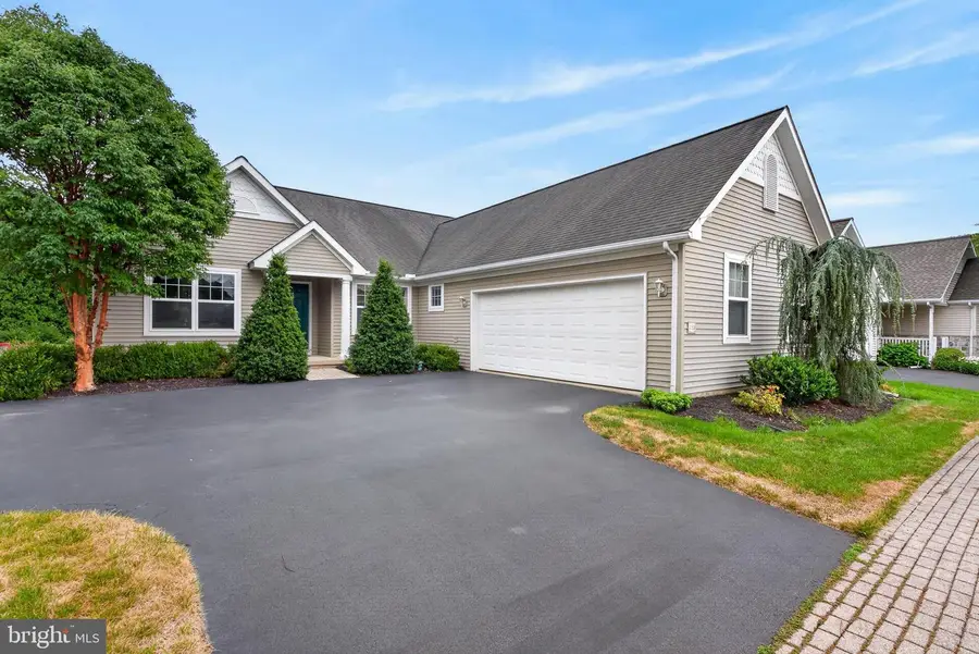 1133 Brighton Ave, Lititz, PA 17543 - #2