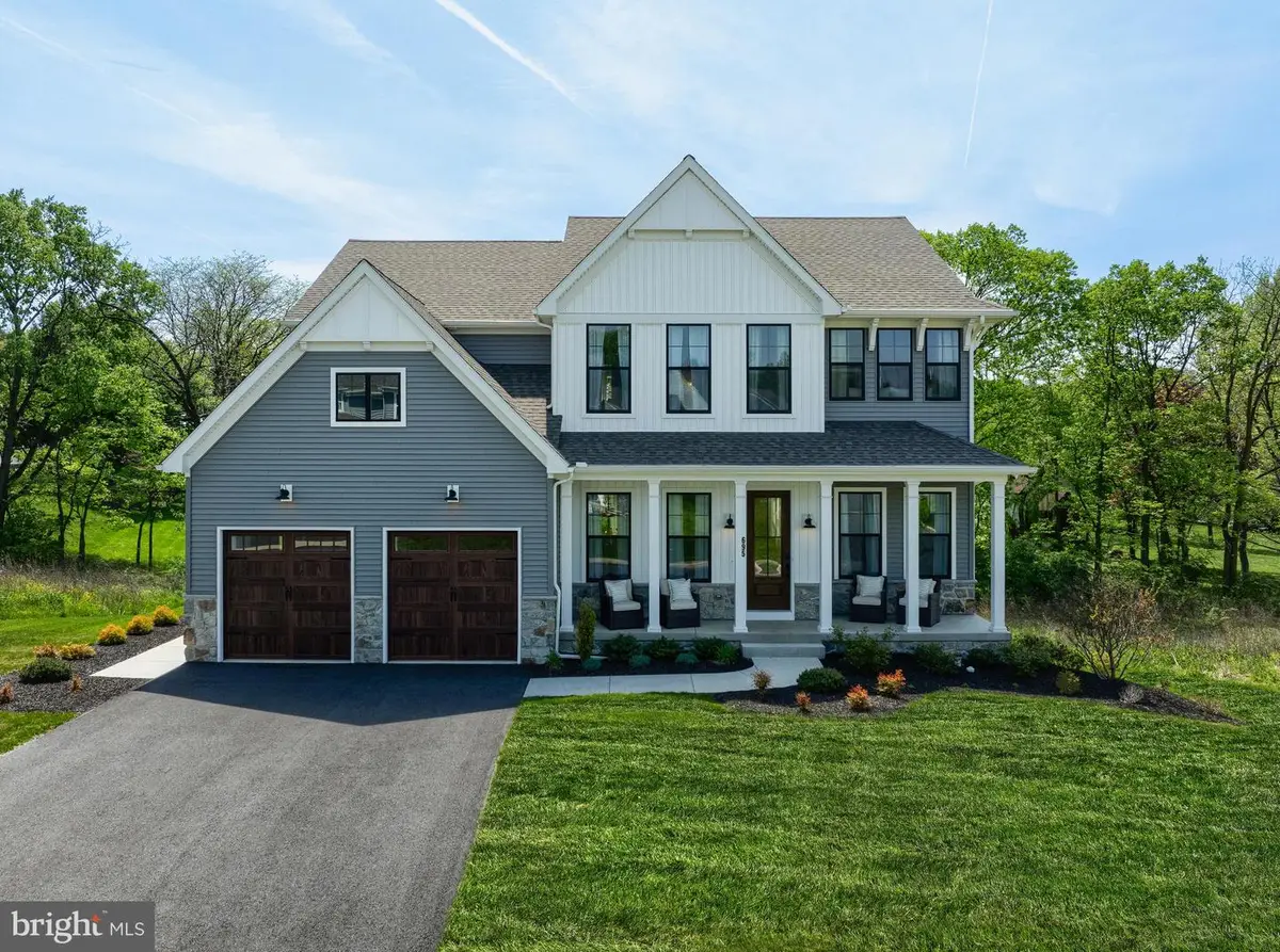695 Lawrence Blvd, Lancaster, PA 17601 - #1