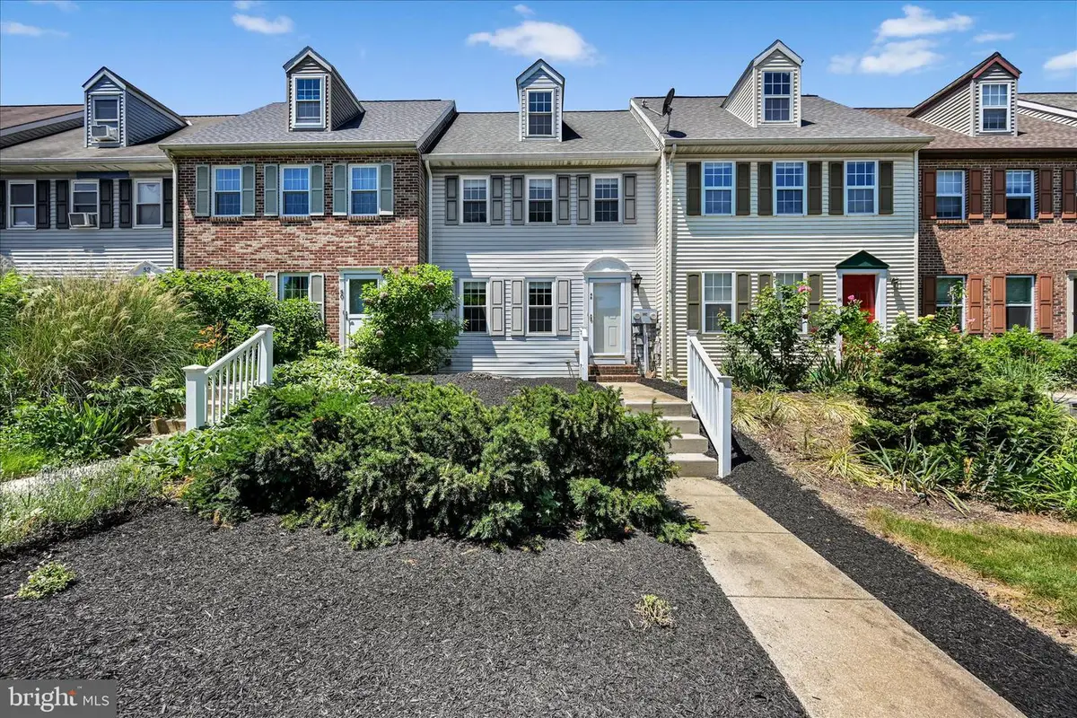 48 Pennwick Dr, Lititz, PA 17543 - #1