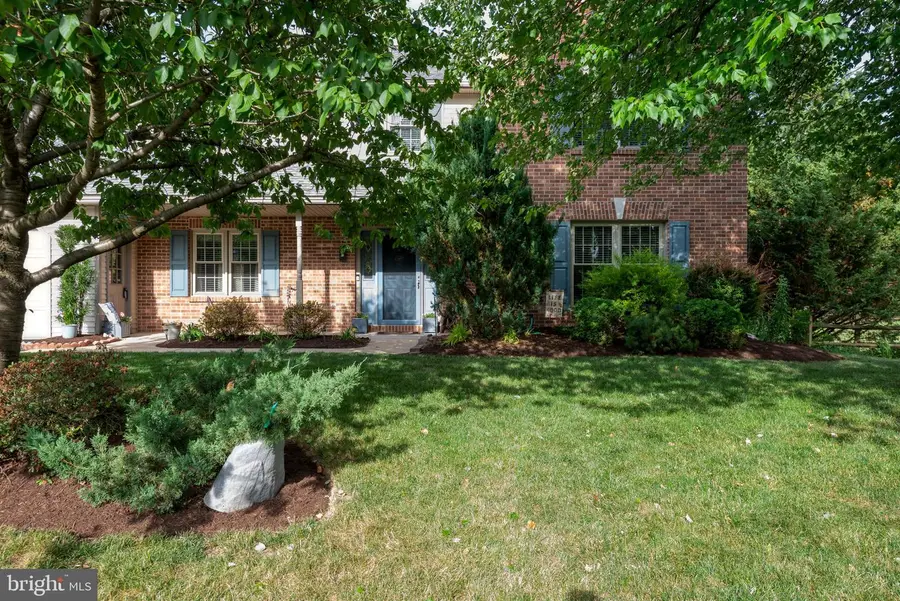 13 Diane Ave, Lititz, PA 17543 - #3