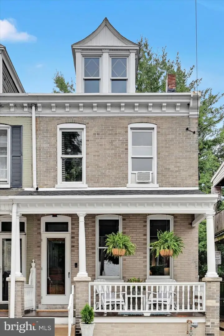 113 Nevin St, Lancaster, PA 17603 - #2