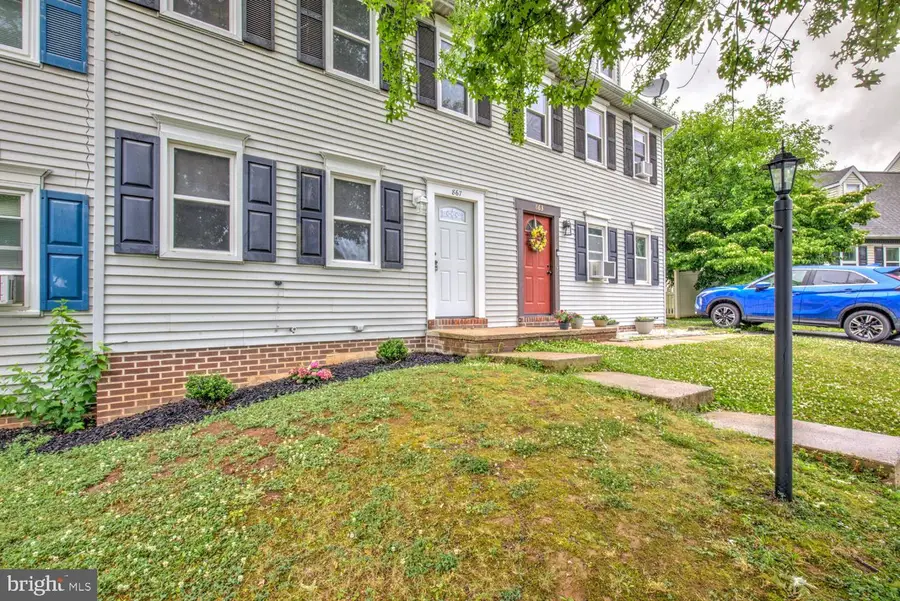 867 Oak St, Denver, PA 17517 - #3