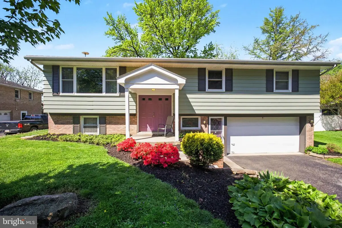 1811 Amity Dr, Lancaster, PA 17601 - #1
