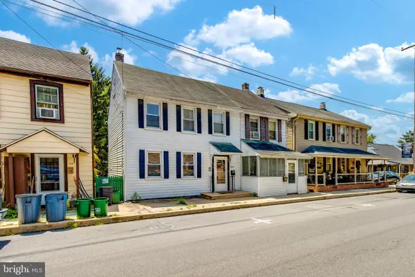 513 E Market St, MARIETTA, PA 17547