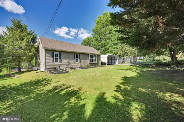 403 W 28th Division Hwy, LITITZ, PA 17543