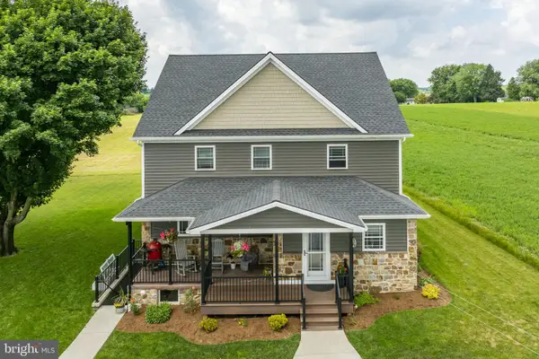 346 Lynwood Rd, BIRD IN HAND, PA 17505