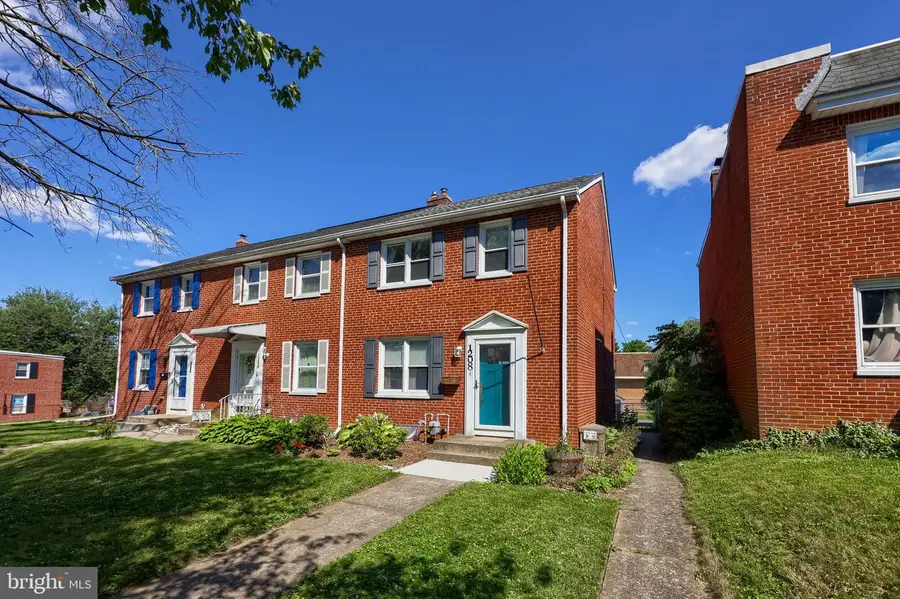1208 Union St, Lancaster, PA 17603 - #3