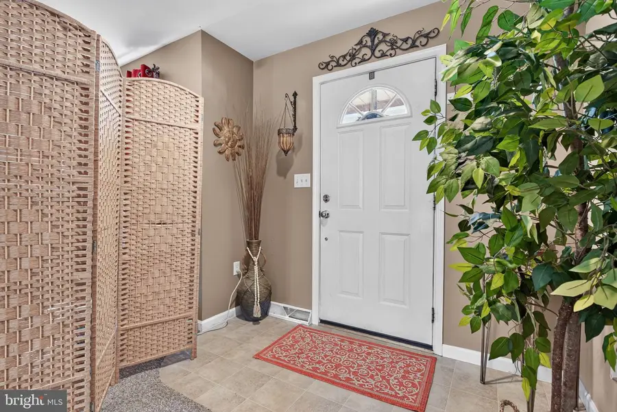 53 Perseverance Ln, Ephrata, PA 17522 - #3