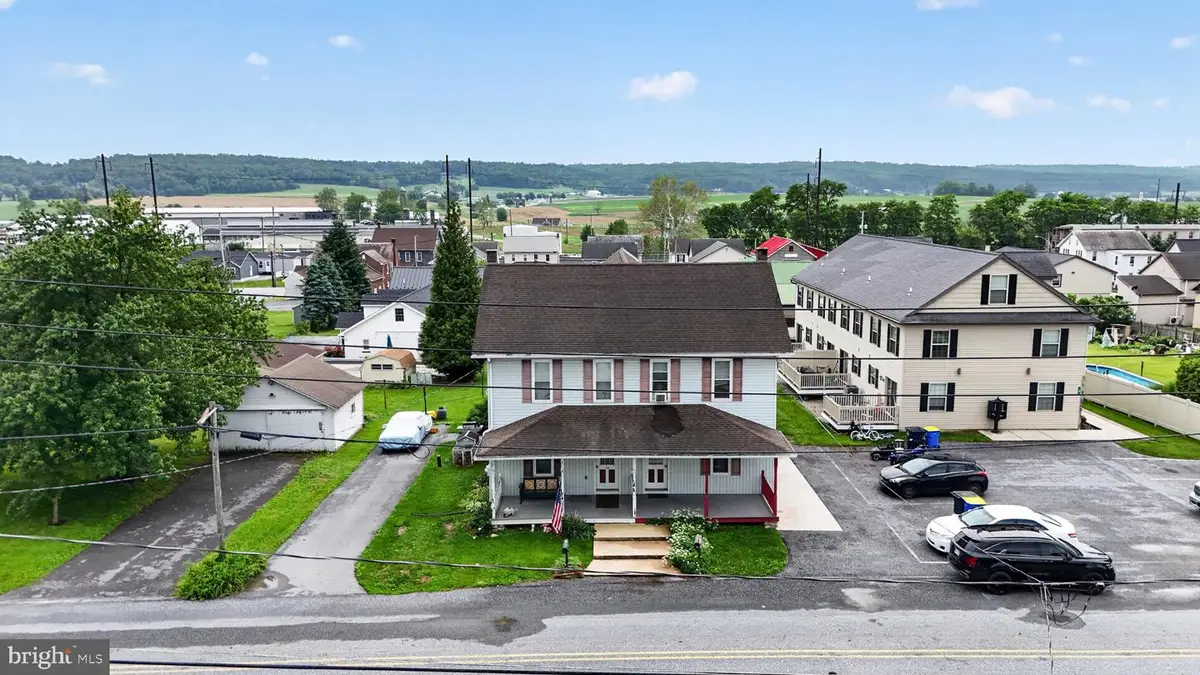 14 N Kinzer Rd, Kinzers, PA 17535 - #1