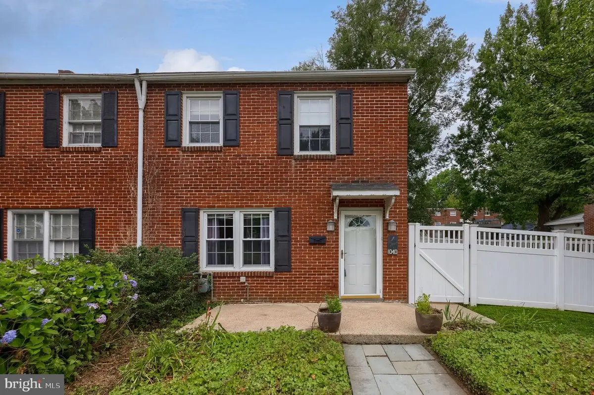 1040 E Orange St, Lancaster, PA 17602 - #1