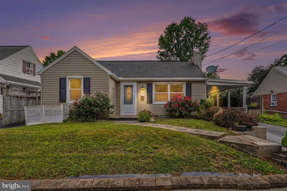 237 Noble St, Lititz, PA 17543 - #1