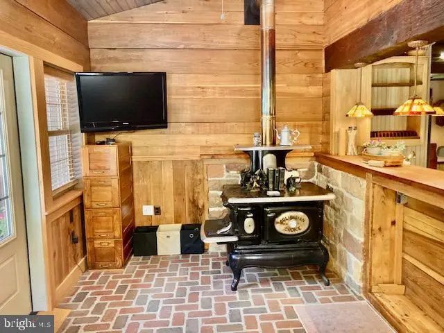 400 Sandy Hill Rd, Denver, PA 17517 - #3