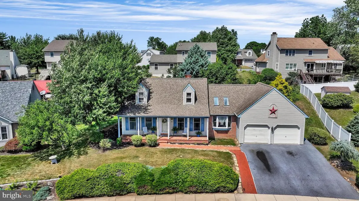 218 Mason Dr, Ephrata, PA 17522 - #1