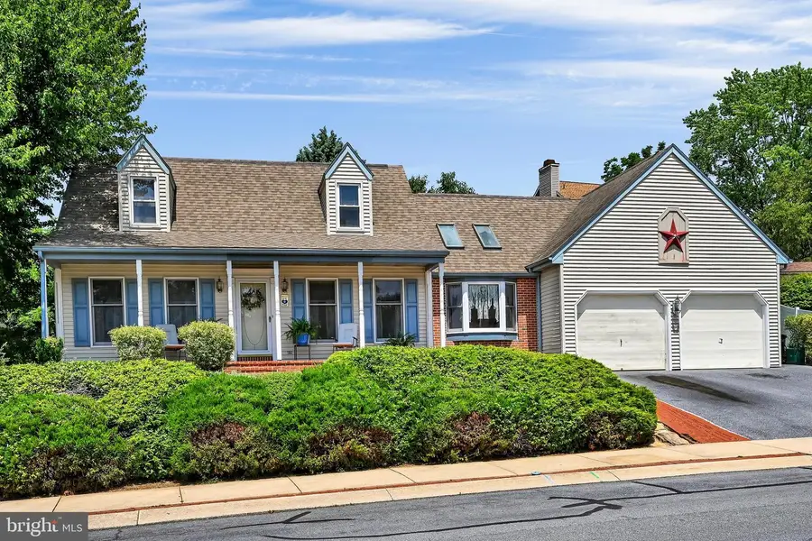 218 Mason Dr, Ephrata, PA 17522 - #3