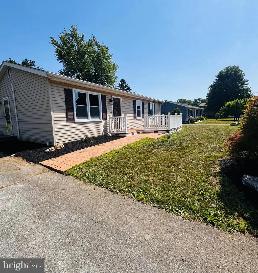 533 Martin Ave, Mount Joy, PA 17552 - #1