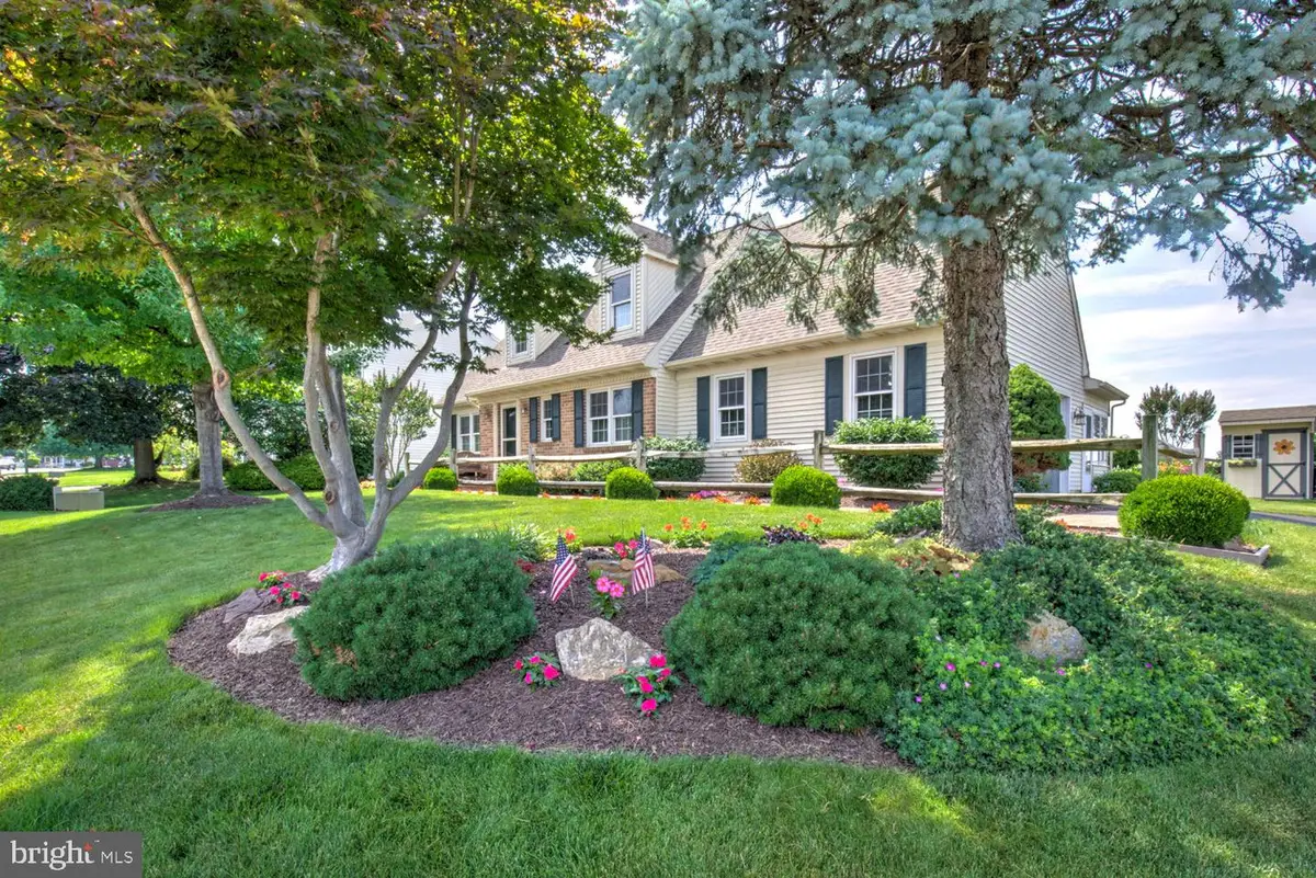 231 Cypress Ln, New Holland, PA 17557 - #1