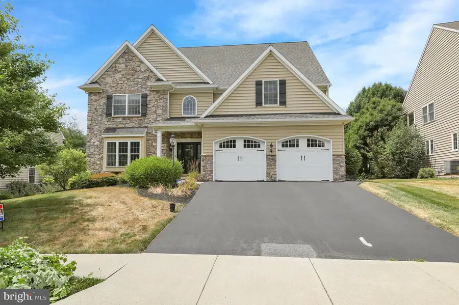 339 Spurrier Dr, Lititz, PA 17543 - #2