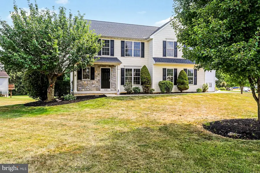119 Countryside Ln, Marietta, PA 17547 - #2