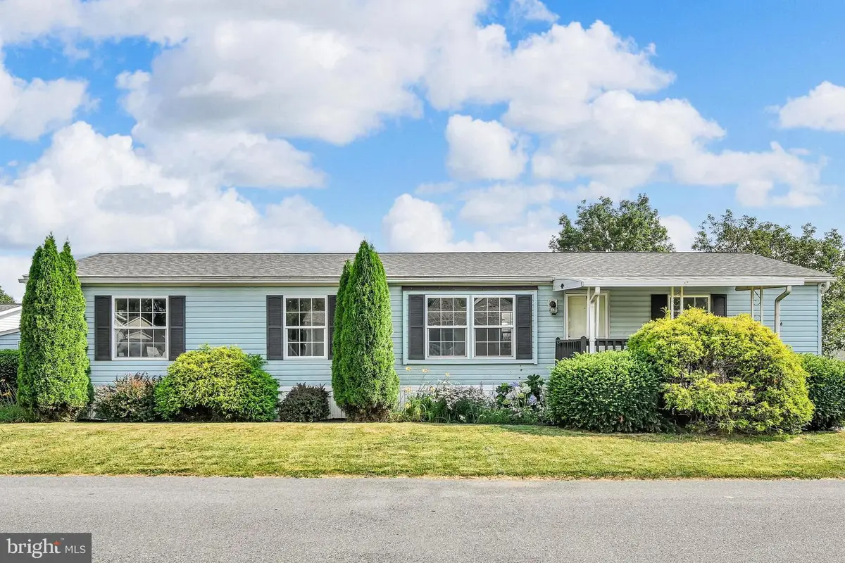 106 Silver Wind Ct S, Lancaster, PA 17603 - #1