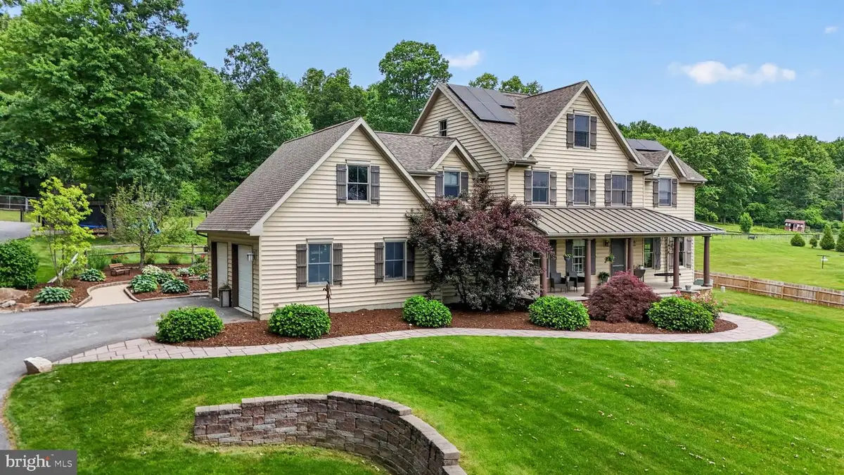 5325-l Hammond Rd, New Holland, PA 17557 - #1
