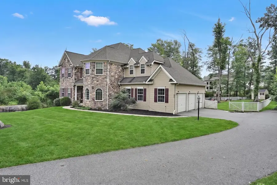 234 Crimson Ln, Elizabethtown, PA 17022 - #3