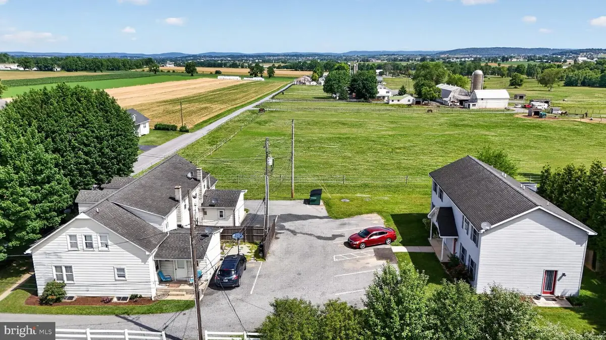 15 Stoltzfus Ln, Leola, PA 17540 - #1