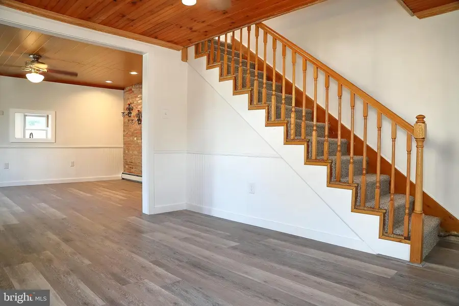157 S Wolf St, Manheim, PA 17545 - #2