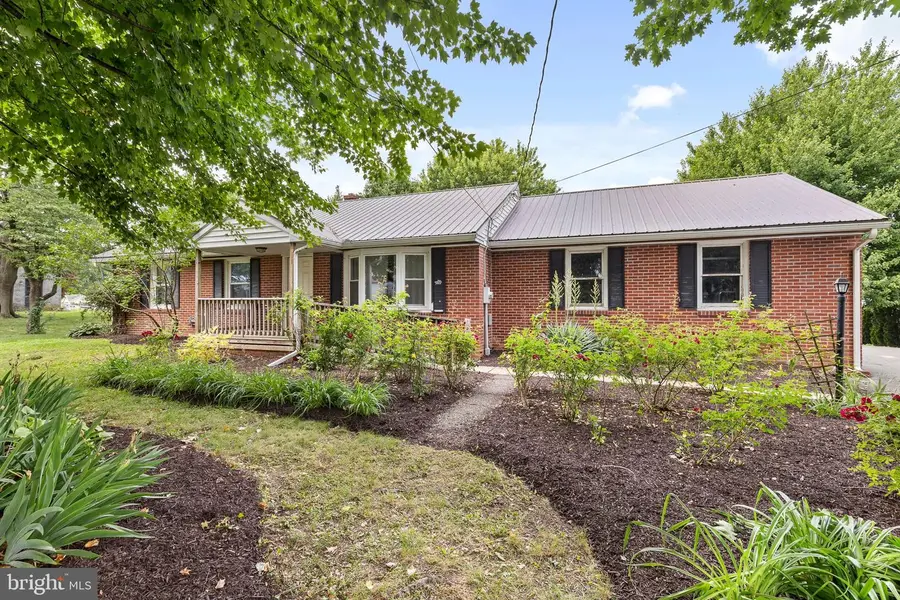 1230 Orchard Rd, Lititz, PA 17543 - #2