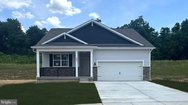 205 Lindsey Dr, COLUMBIA, PA 17512