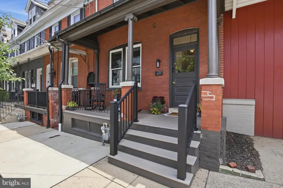 237 N Lime St, Lancaster, PA 17602 - #3