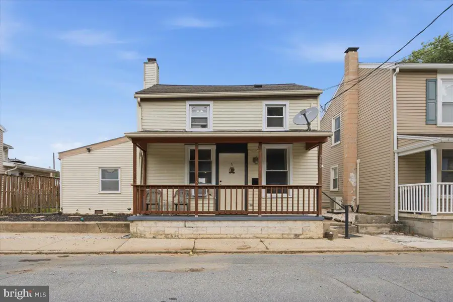 260 W Walnut St, Marietta, PA 17547 - #2