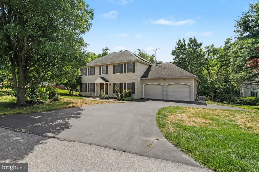 4 Brookwood Dr, Lititz, PA 17543 - #3