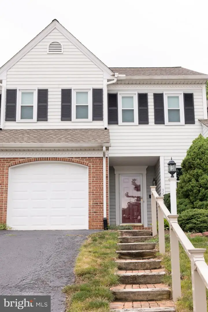 3213 Pinewyn Cir, Lancaster, PA 17601 - #1