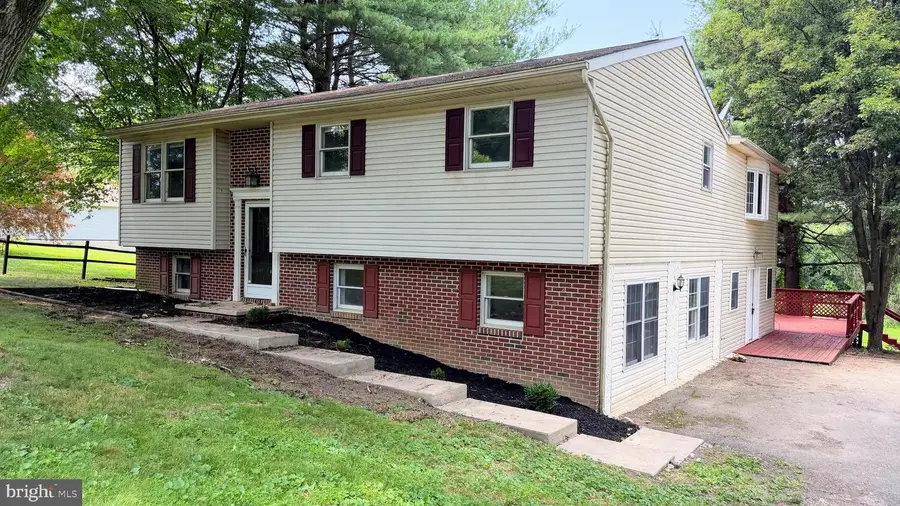 297 W Bethesda Church Rd, Holtwood, PA 17532 - #2