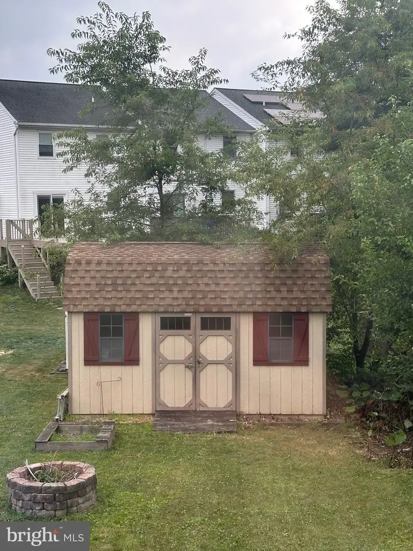168 Foxchase Dr, Elizabethtown, PA 17022 - #2