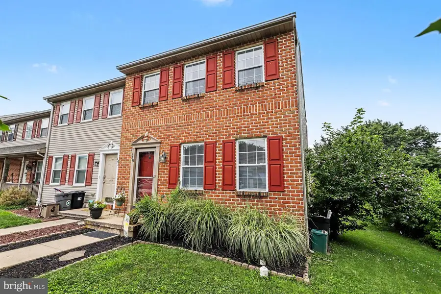 168 Foxchase Dr, Elizabethtown, PA 17022 - #3