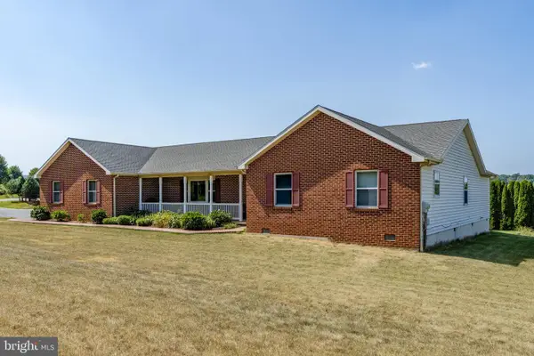 469 Gault Rd, NARVON, PA 17555