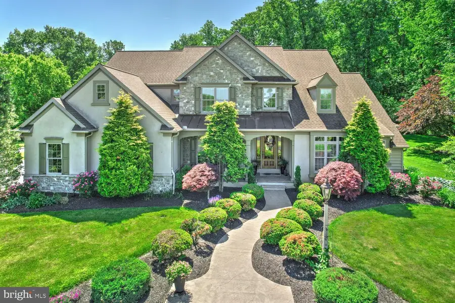 314 Deerfield Dr, East Earl, PA 17519 - #2