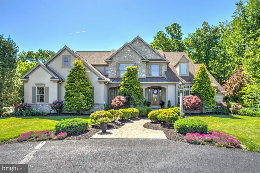 314 Deerfield Dr, East Earl, PA 17519 - #3