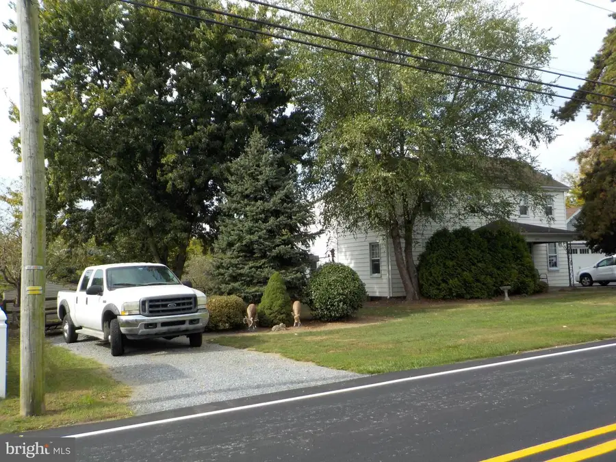 1443 Shumaker Rd, Manheim, PA 17545 - #3