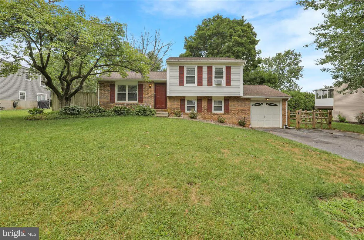 105 Autumn Dr, Lititz, PA 17543 - #1