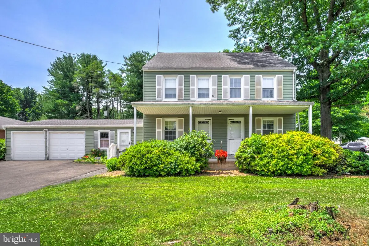 162 School House Rd, Lancaster, PA 17603 - #1