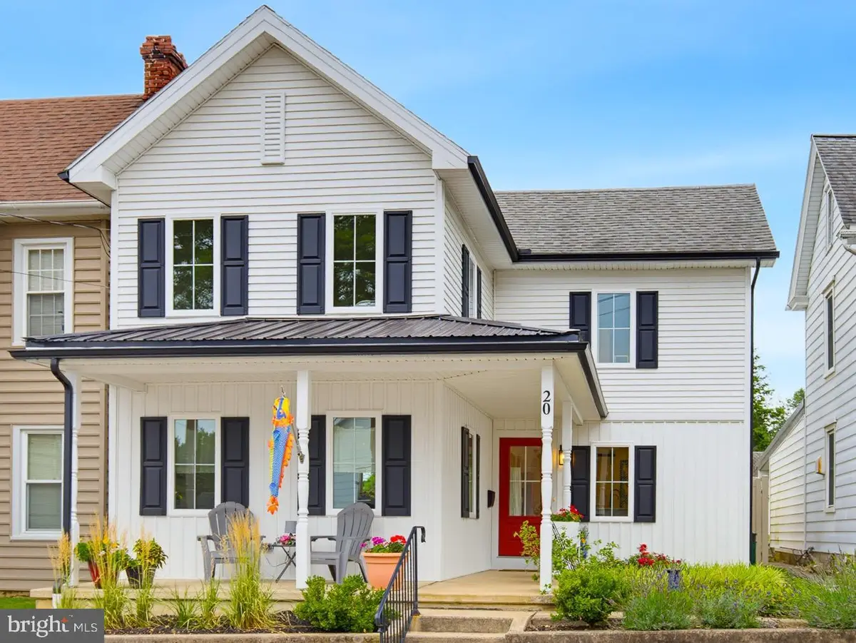 20 Willow St, Lititz, PA 17543 - #1