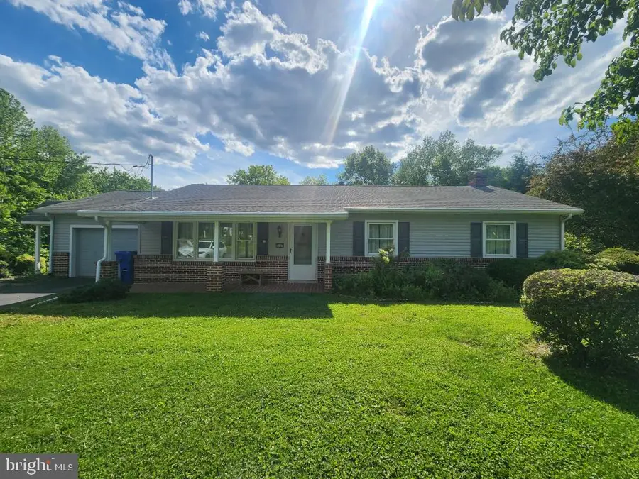 2002 Bridge Rd, Lancaster, PA 17602 - #2