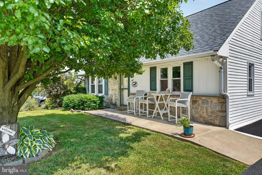 4 Bauer Ave, Willow Street, PA 17584 - #2