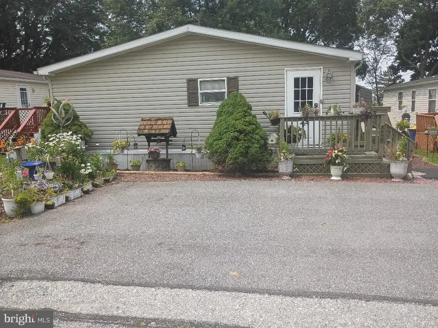 822 Sunny Ln, Gap, PA 17527 - #2