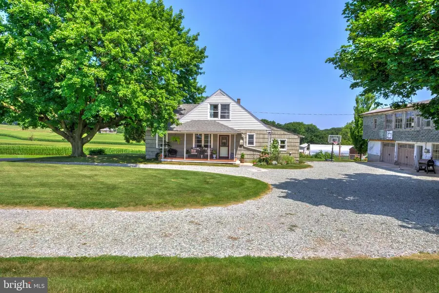 997 Smyrna Rd, Kinzers, PA 17535 - #3