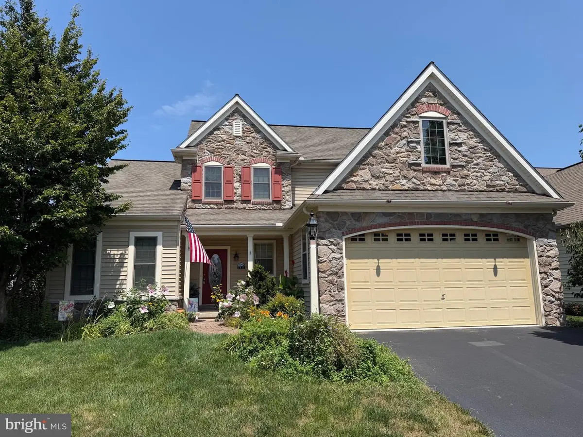 1317 Willow Creek Dr, Mount Joy, PA 17552 - #1