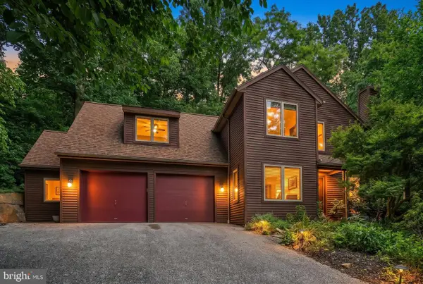 251 Poplar Ln, ELIZABETHTOWN, PA 17022